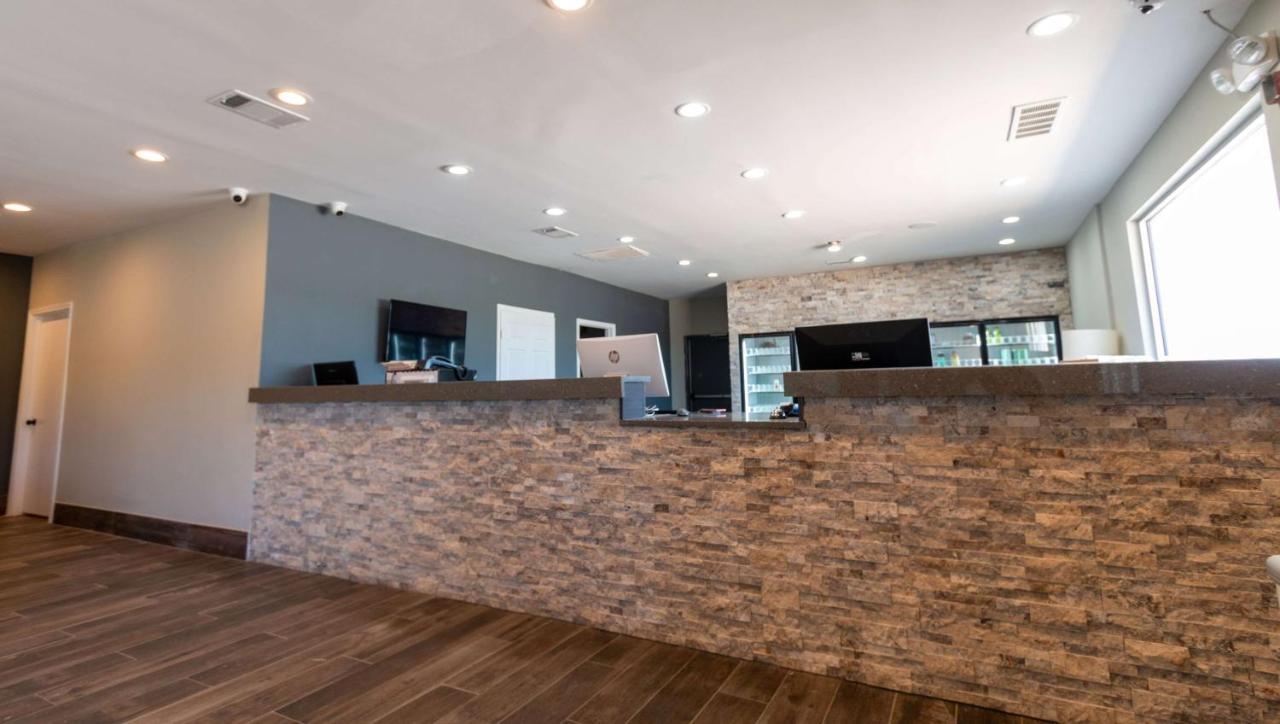 Magnuson Extended Stay And Suites Airport Hotel Irving Eksteriør bilde